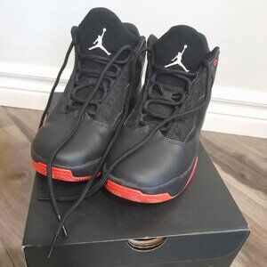 JORDAN MAX AURA 2 (GS)  BLACK/WHITE-CHILE RED NOIR/ROUGE CHILI/BLANG